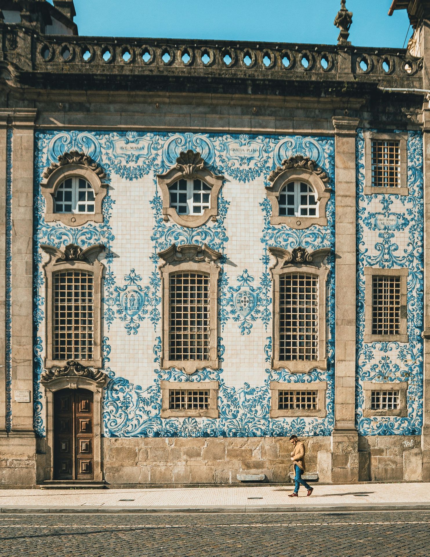 brown and blue concrete building